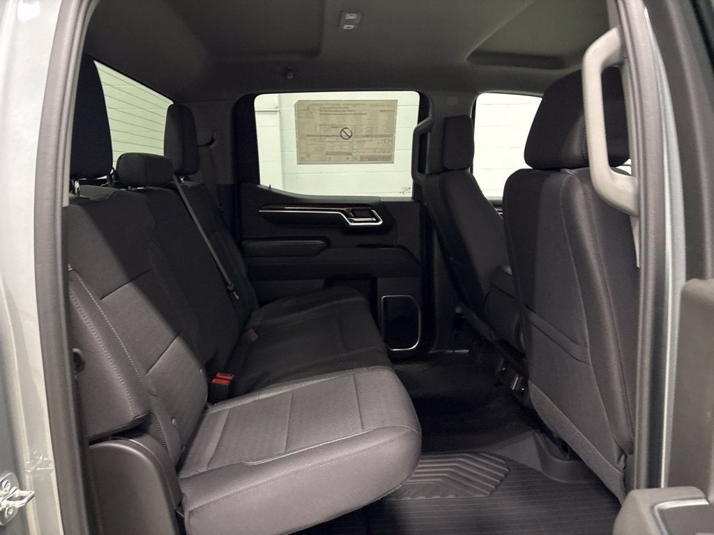 2026 Chevrolet Silverado 1500 LT Crew Cab Short Box 4WD