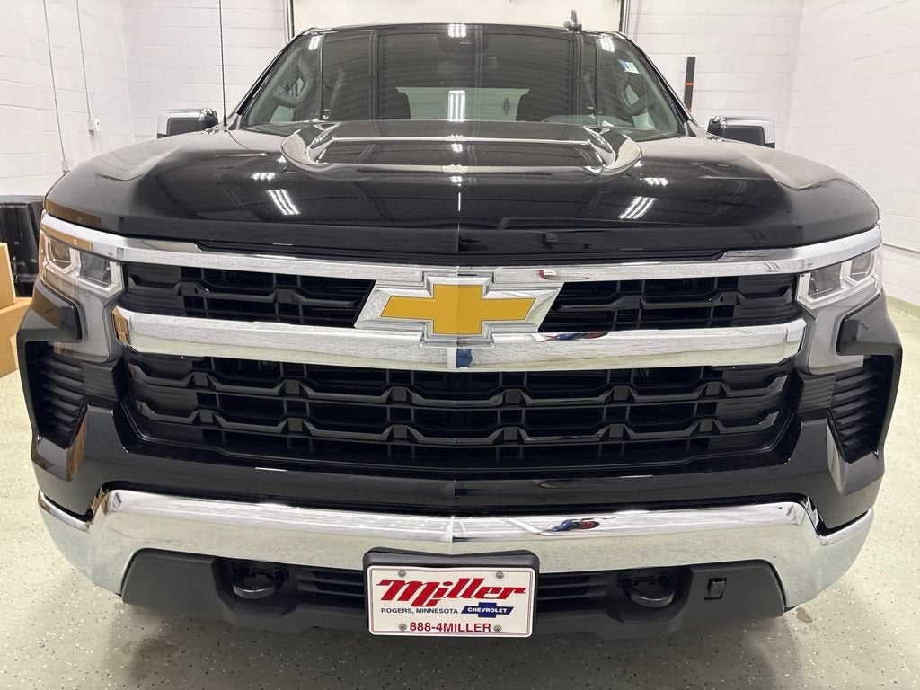2026 Chevrolet Silverado 1500 LT Crew Cab Short Box 4WD