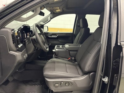 2026 Chevrolet Silverado 1500 LT Crew Cab Short Box 4WD