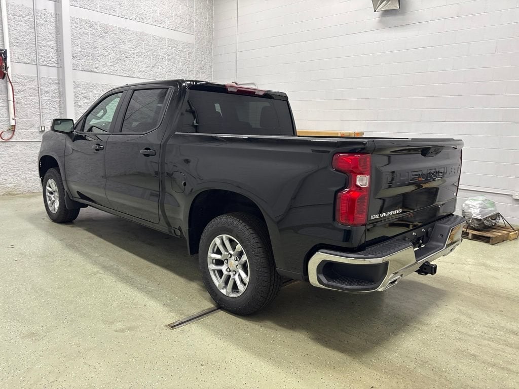 2026 Chevrolet Silverado 1500 LT Crew Cab Short Box 4WD
