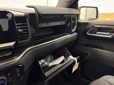 2026 Chevrolet Silverado 1500 LT Crew Cab Short Box 4WD