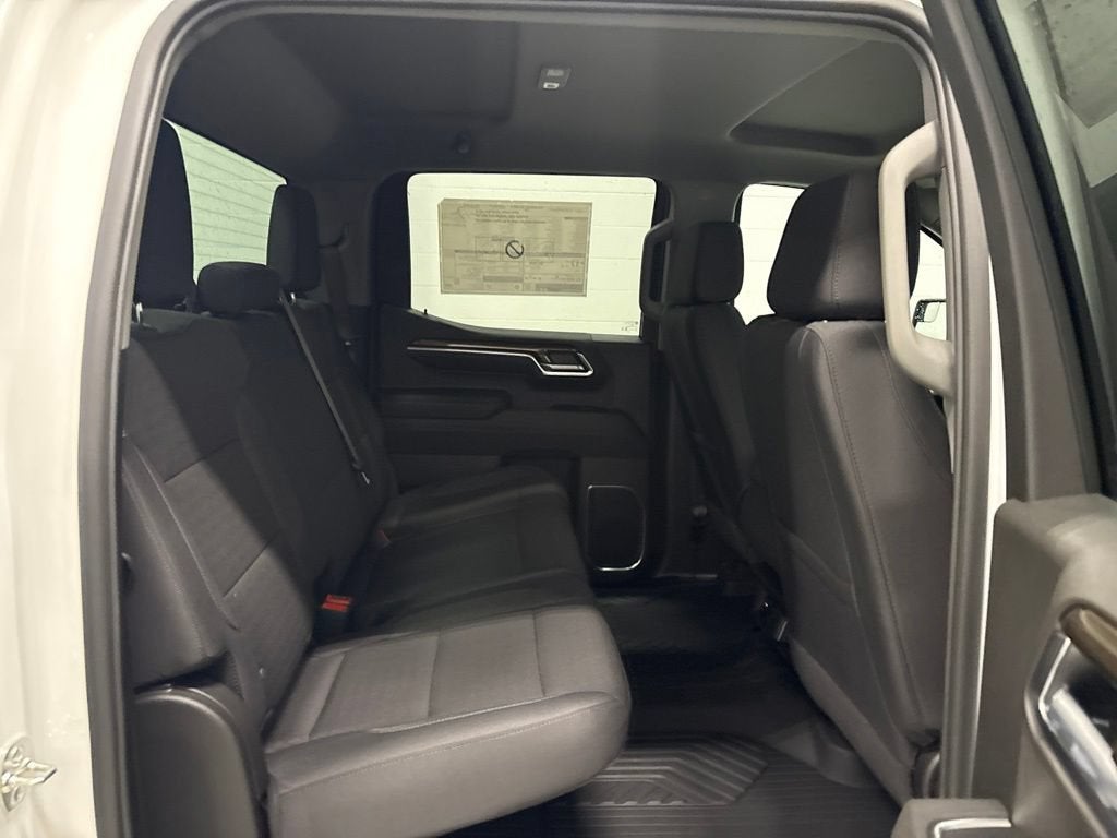 2026 Chevrolet Silverado 1500 LT Crew Cab Short Box 4WD