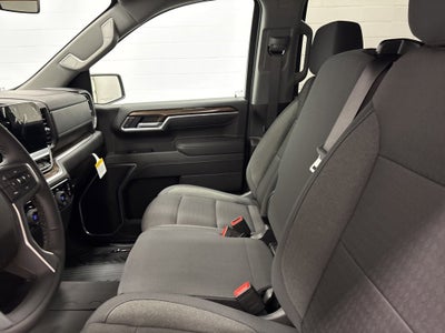 2026 Chevrolet Silverado 1500 RST Crew Cab Short Box 4WD