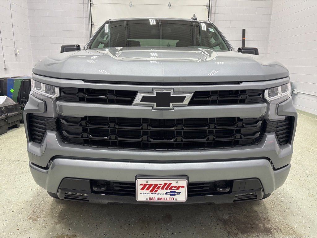 2026 Chevrolet Silverado 1500 RST Crew Cab Short Box 4WD