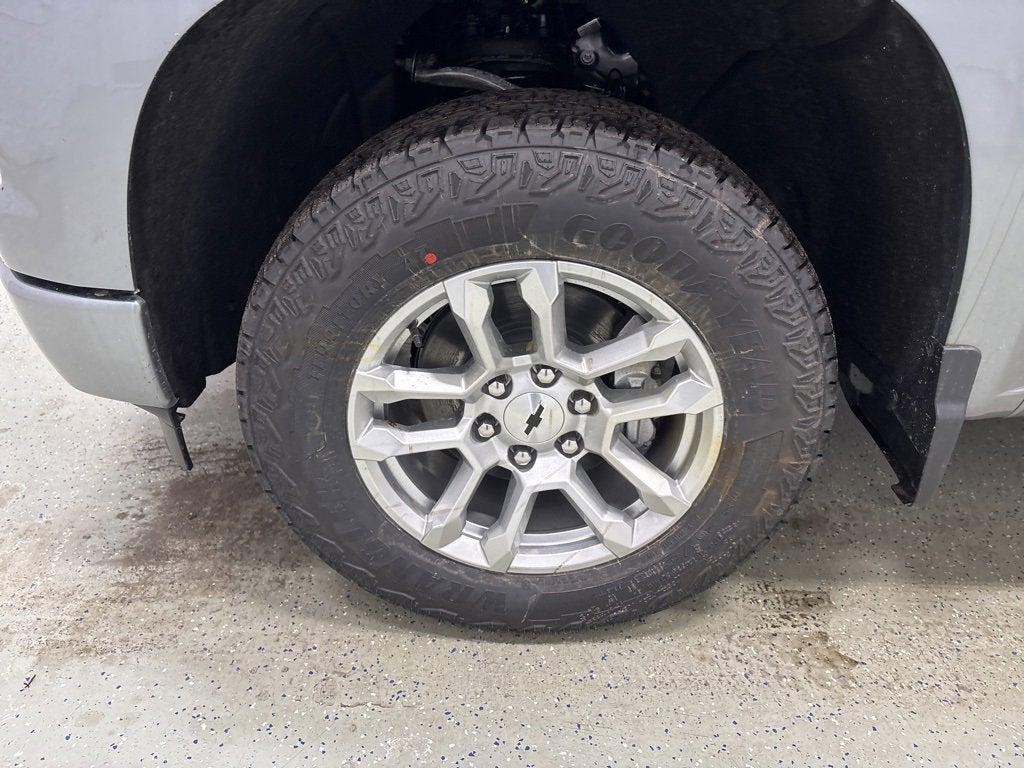 2026 Chevrolet Silverado 1500 RST Crew Cab Short Box 4WD