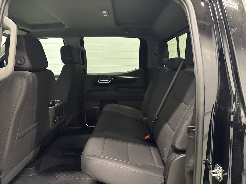 2026 Chevrolet Silverado 1500 RST Crew Cab Short Box 4WD