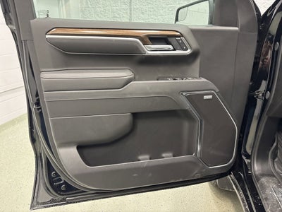 2026 Chevrolet Silverado 1500 RST Crew Cab Short Box 4WD