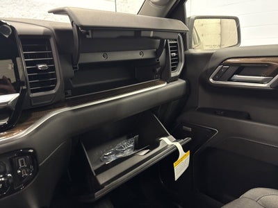 2026 Chevrolet Silverado 1500 RST Crew Cab Short Box 4WD