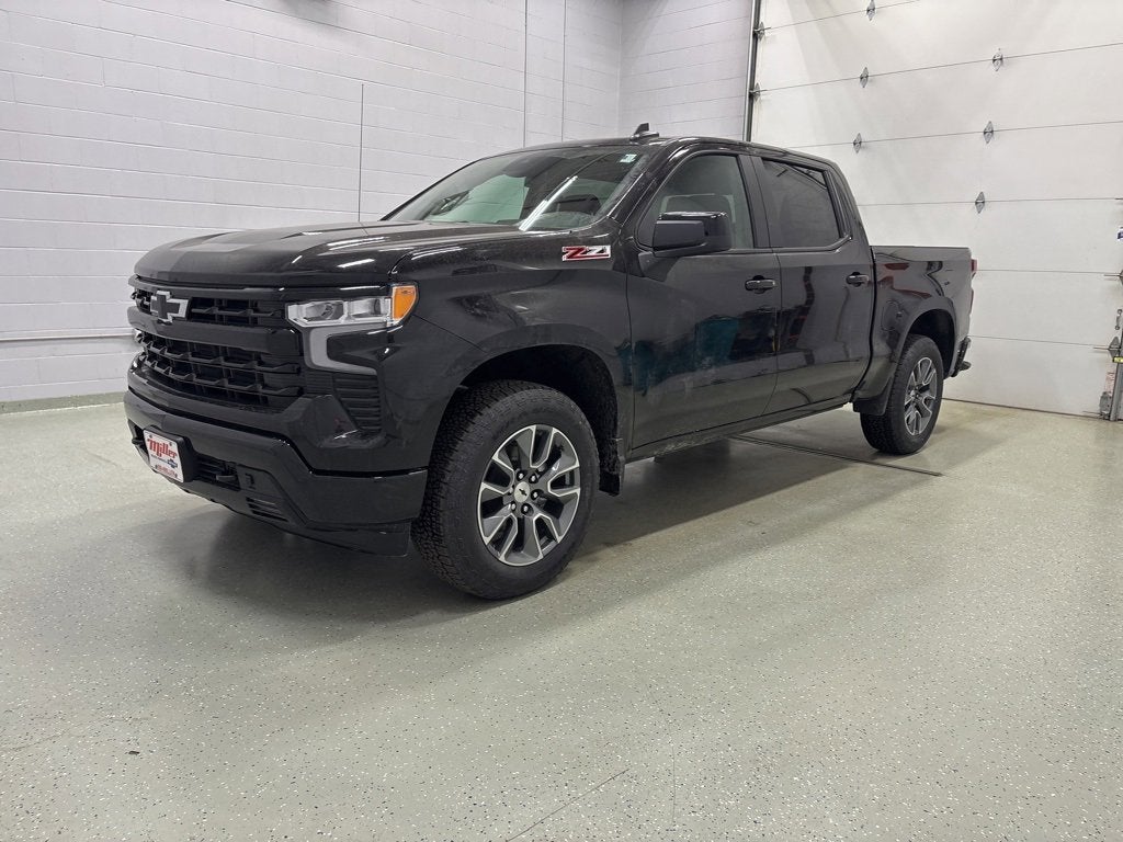 2026 Chevrolet Silverado 1500 RST Crew Cab Short Box 4WD
