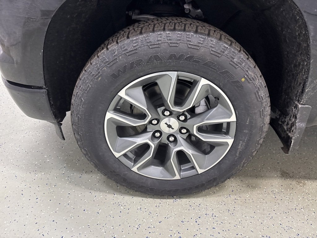 2026 Chevrolet Silverado 1500 RST Crew Cab Short Box 4WD