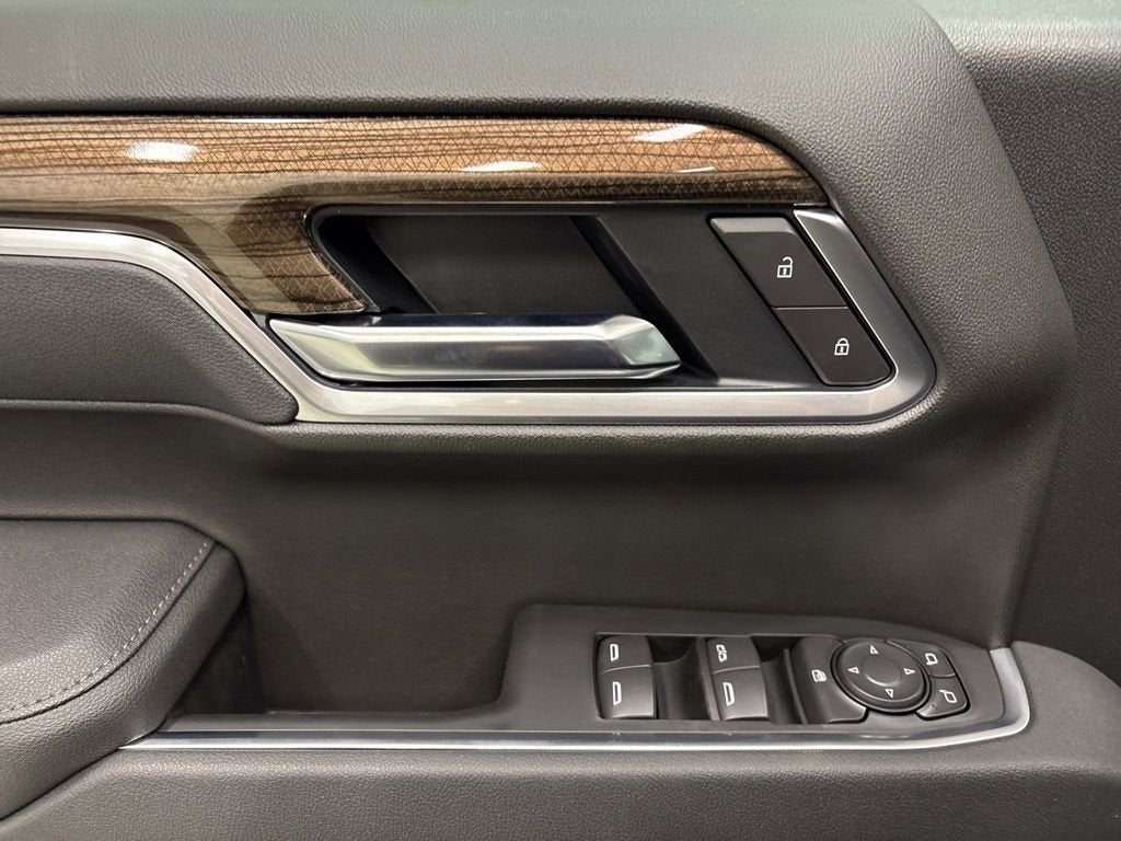 2026 Chevrolet Silverado 1500 RST Crew Cab Short Box 4WD