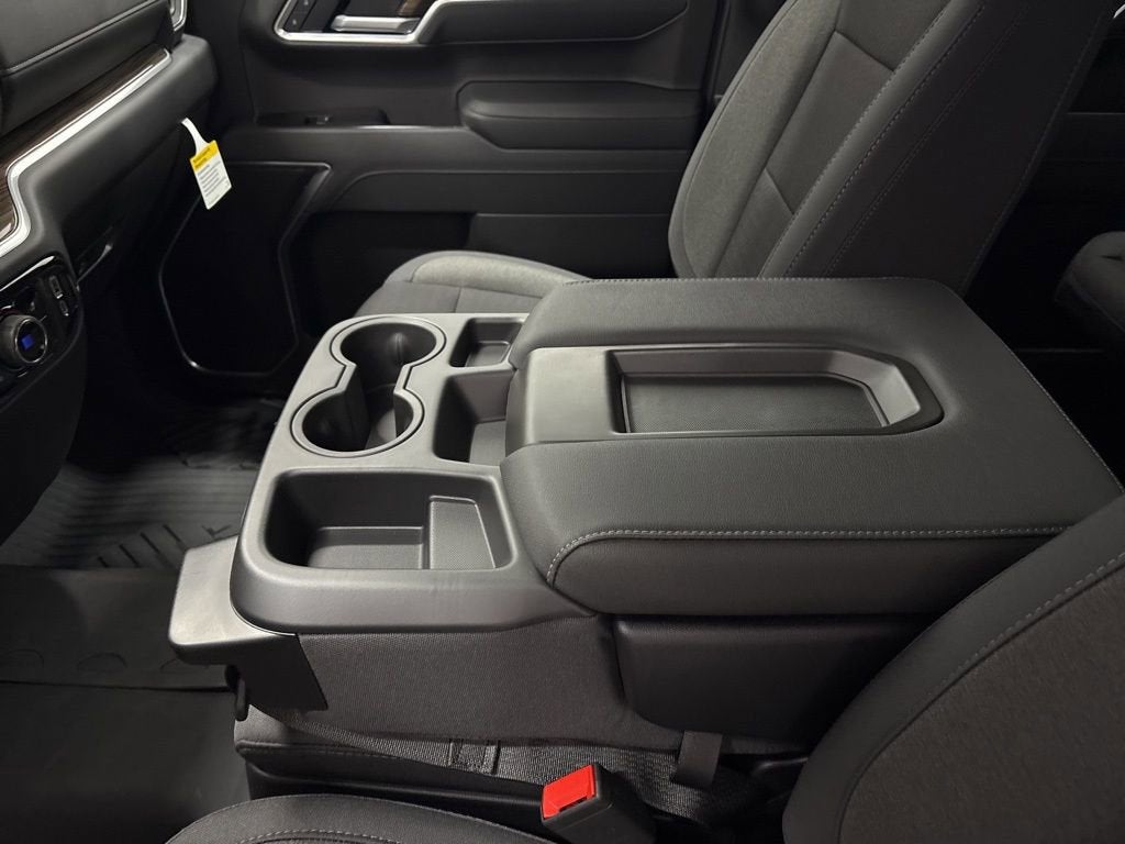 2026 Chevrolet Silverado 1500 RST Crew Cab Short Box 4WD