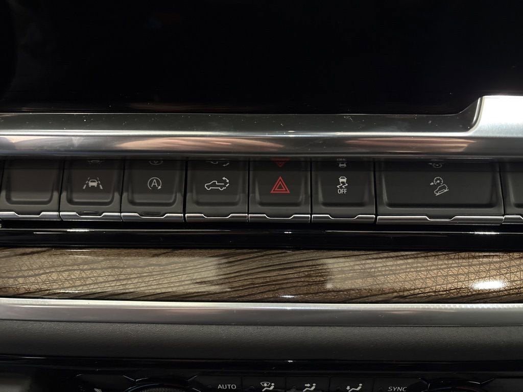 2026 Chevrolet Silverado 1500 RST Crew Cab Short Box 4WD