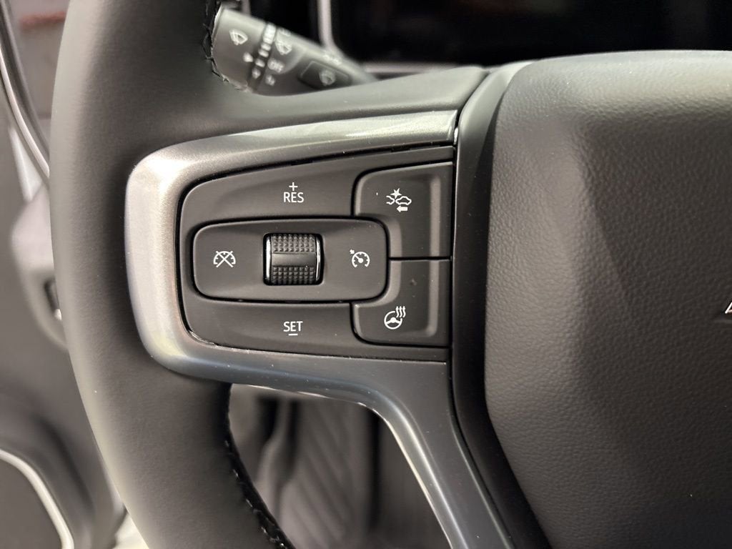 2026 Chevrolet Silverado 1500 RST Crew Cab Short Box 4WD