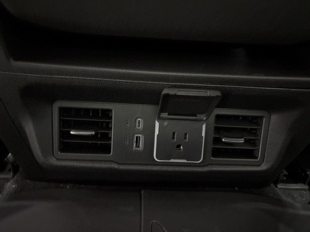 2026 Chevrolet Silverado 1500 RST Crew Cab Short Box 4WD