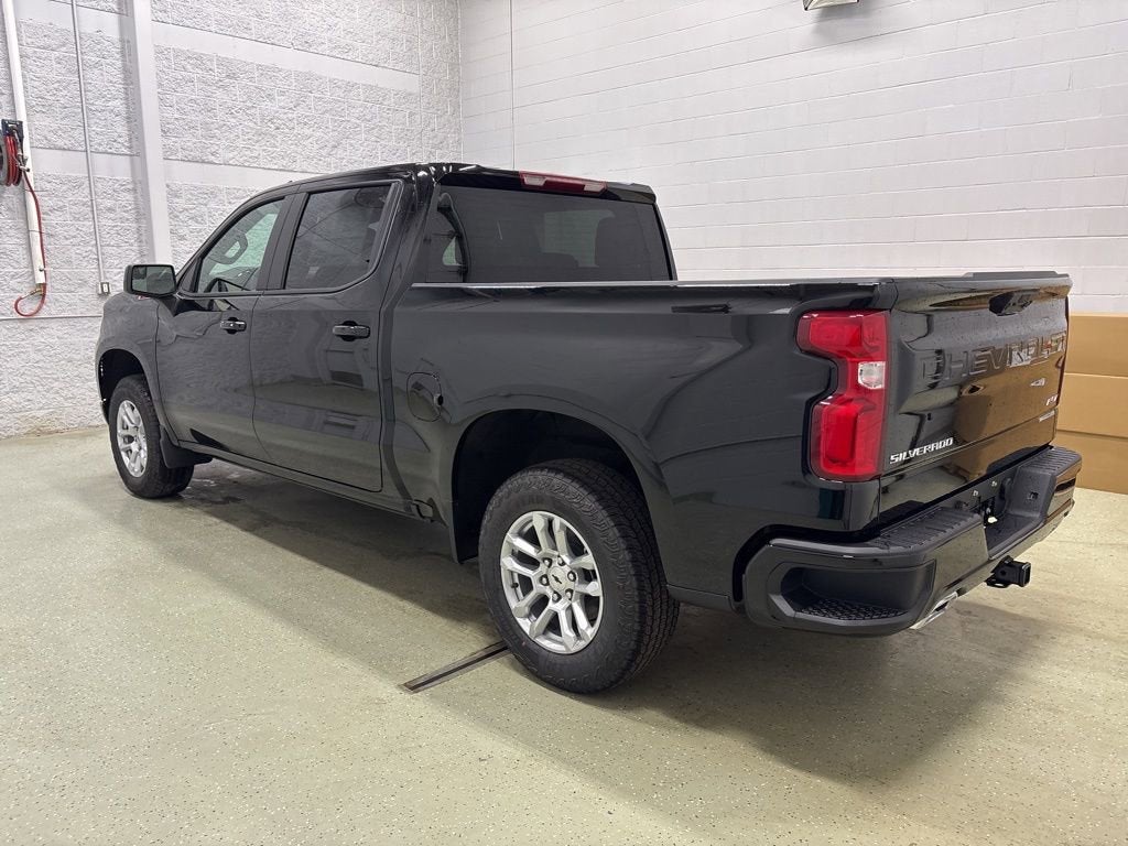 2026 Chevrolet Silverado 1500 RST Crew Cab Short Box 4WD