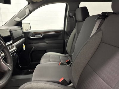 2026 Chevrolet Silverado 1500 RST Crew Cab Short Box 4WD