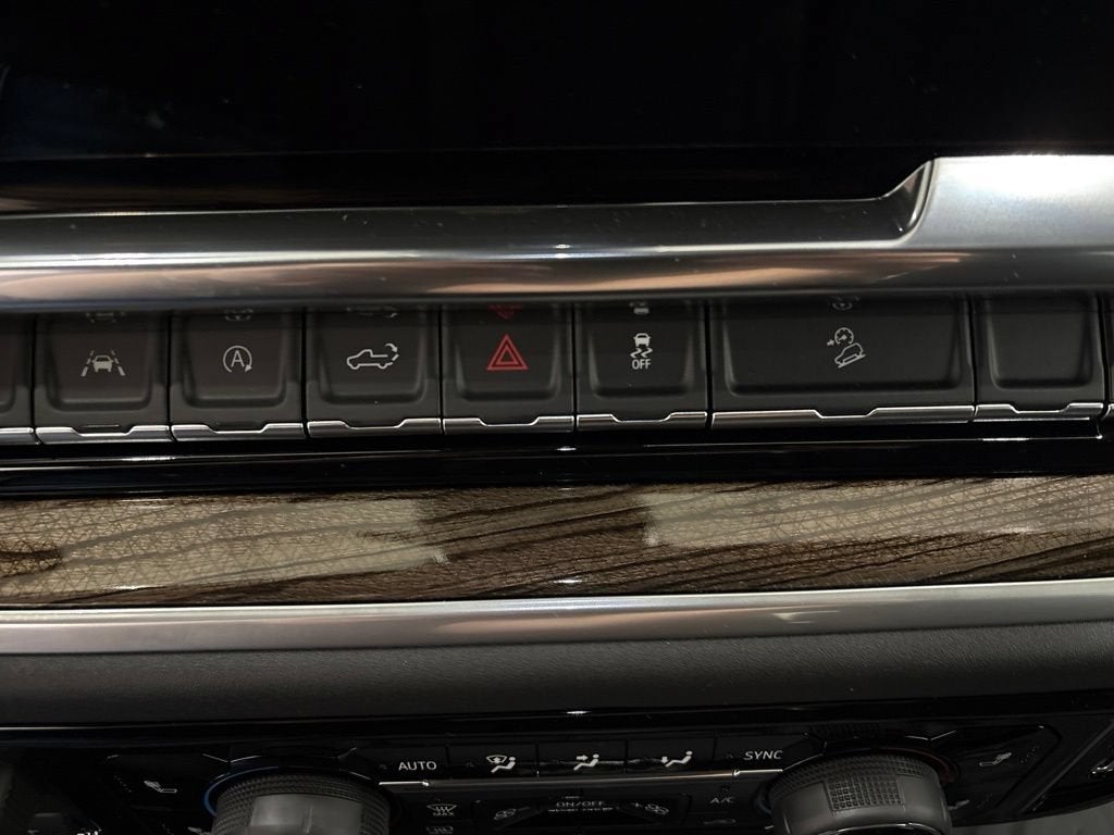 2026 Chevrolet Silverado 1500 RST Crew Cab Short Box 4WD