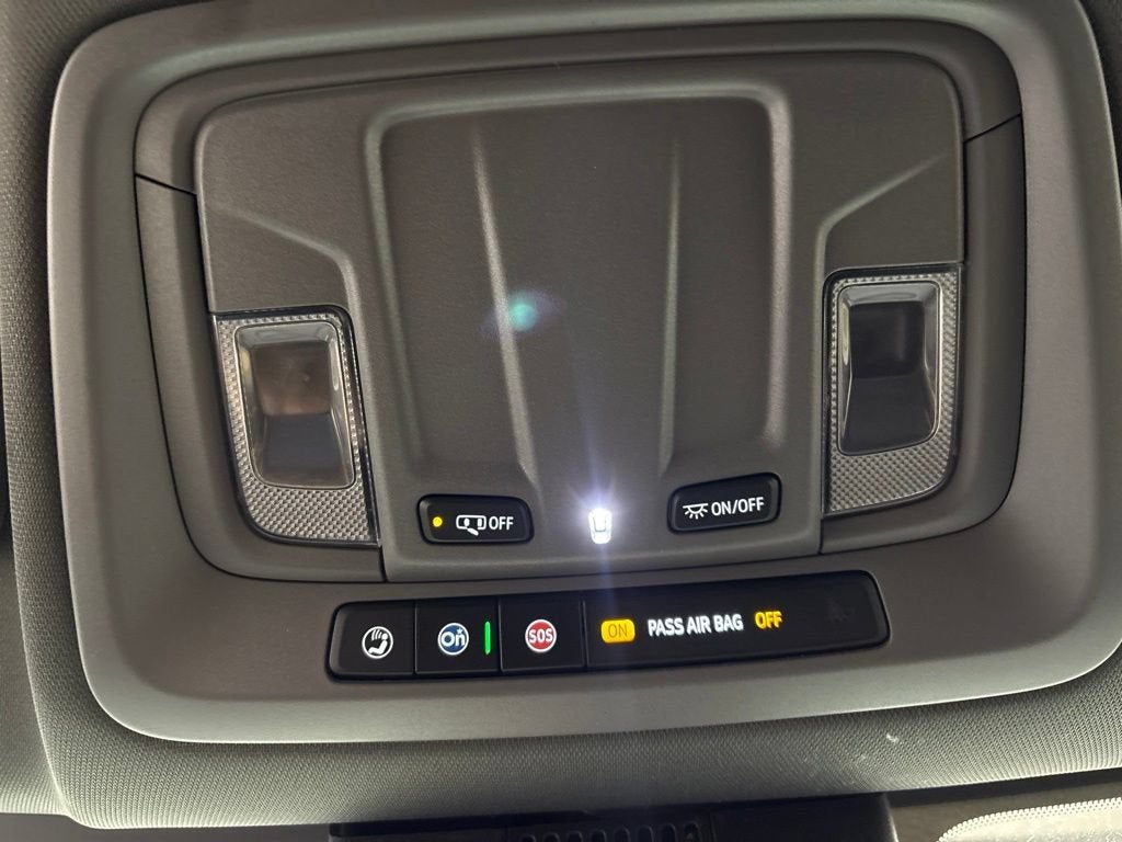 2026 Chevrolet Silverado 1500 RST Crew Cab Short Box 4WD