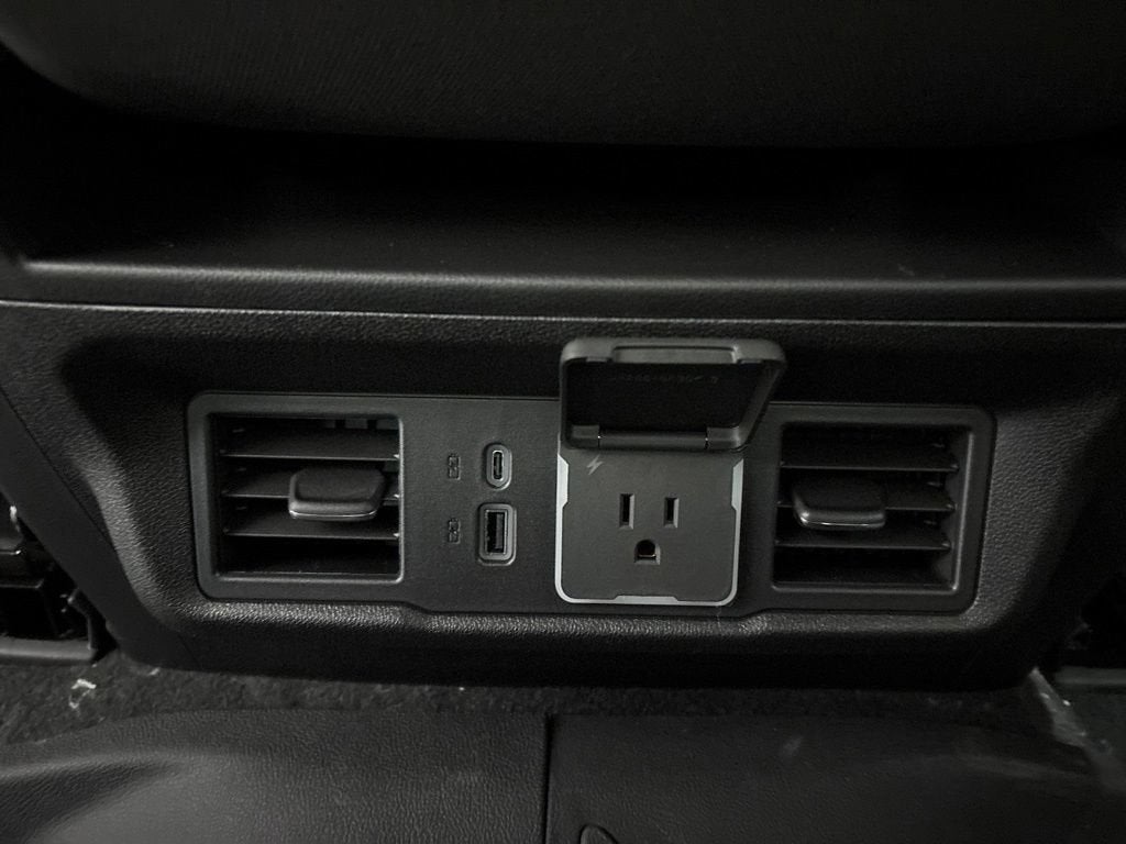 2026 Chevrolet Silverado 1500 RST Crew Cab Short Box 4WD