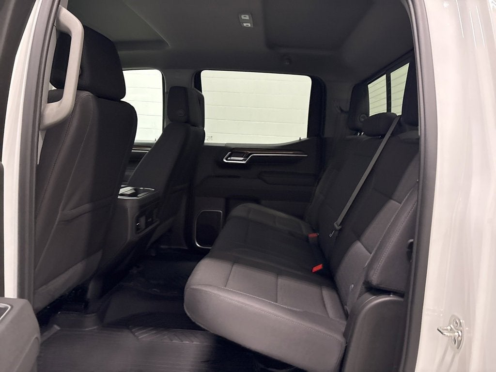 2026 Chevrolet Silverado 1500 RST Crew Cab Short Box 4WD