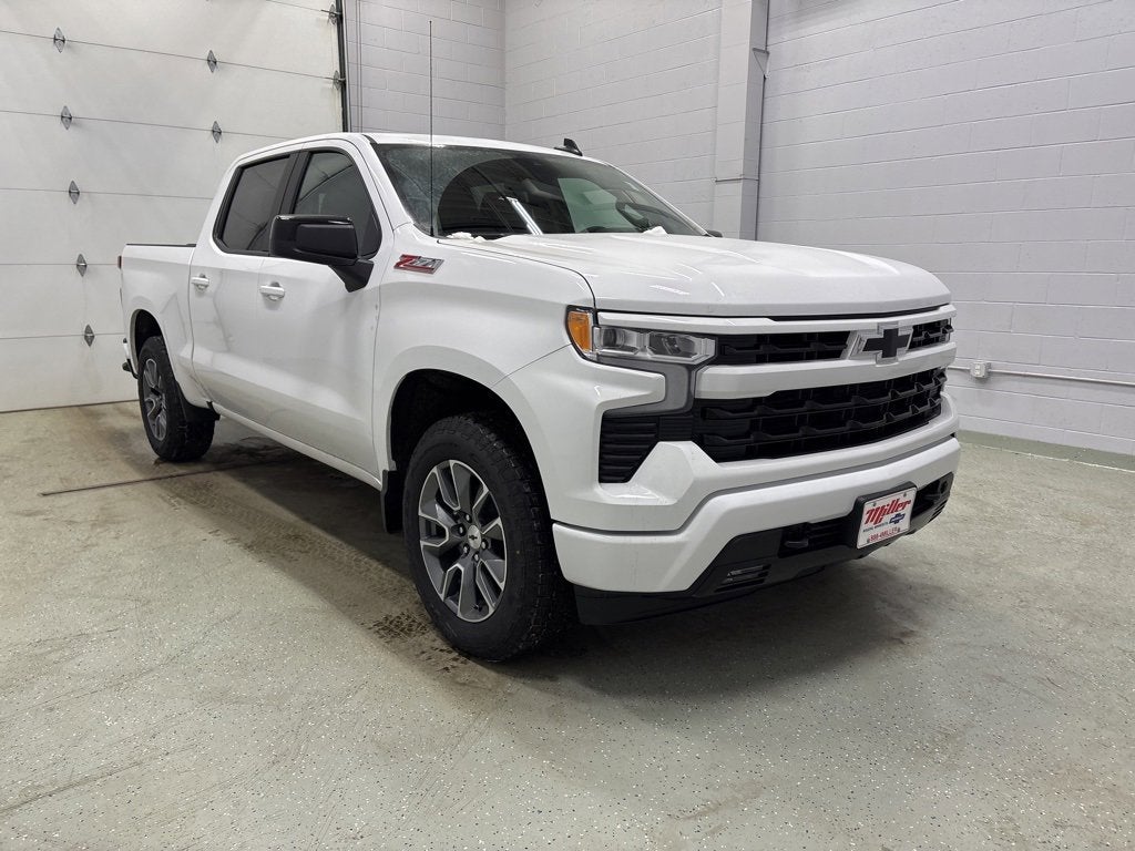 2026 Chevrolet Silverado 1500 RST Crew Cab Short Box 4WD