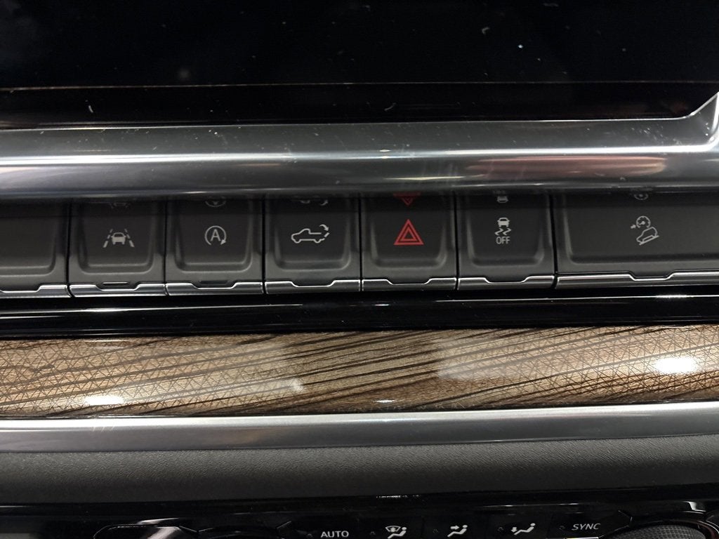 2026 Chevrolet Silverado 1500 RST Crew Cab Short Box 4WD