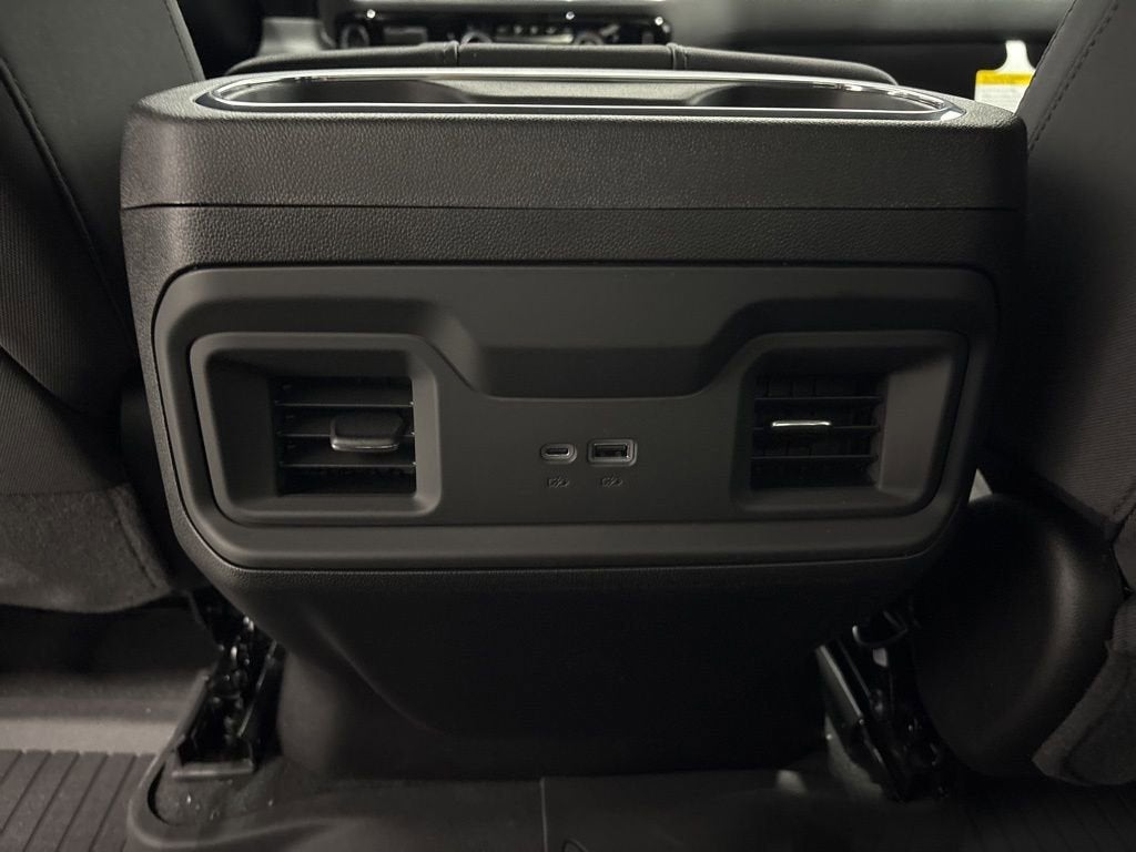 2026 Chevrolet Silverado 1500 RST Crew Cab Short Box 4WD