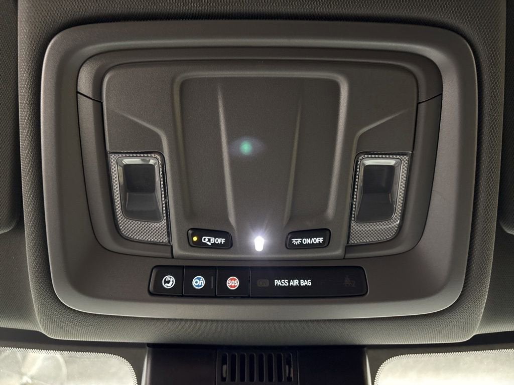 2026 Chevrolet Silverado 1500 RST Crew Cab Short Box 4WD
