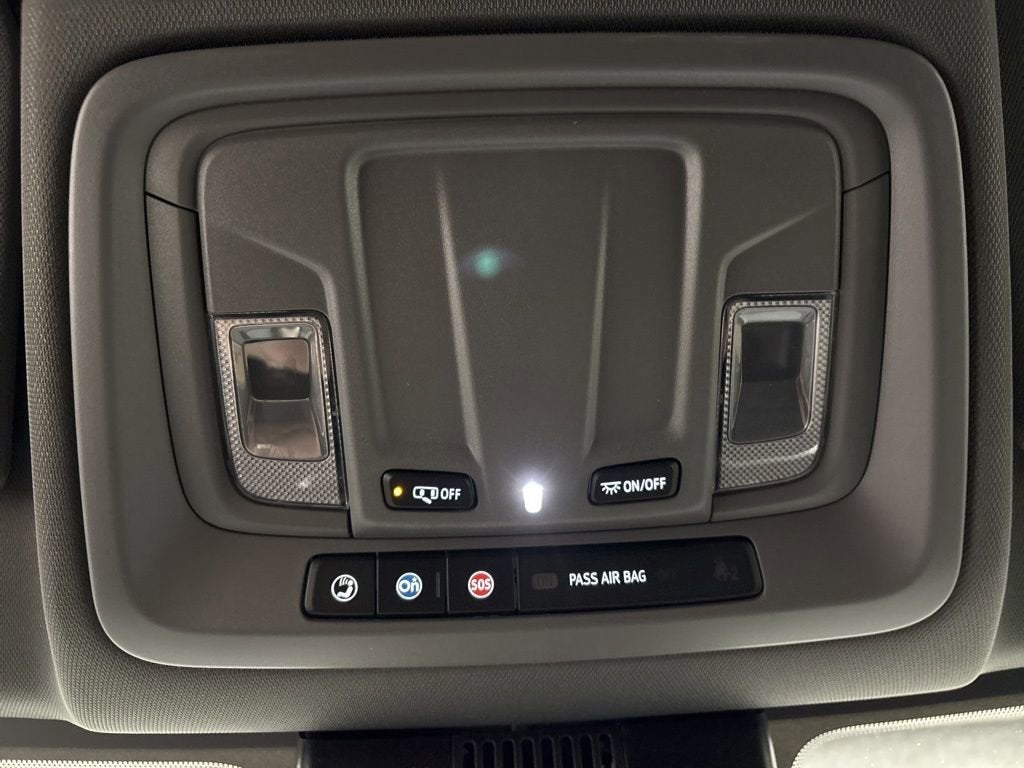 2026 Chevrolet Silverado 1500 RST Crew Cab Short Box 4WD