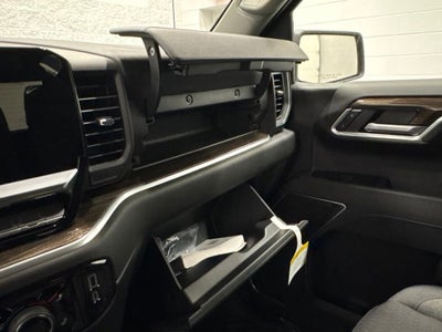 2026 Chevrolet Silverado 1500 RST Crew Cab Short Box 4WD