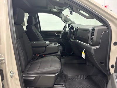 2026 Chevrolet Silverado 1500 RST Crew Cab Short Box 4WD