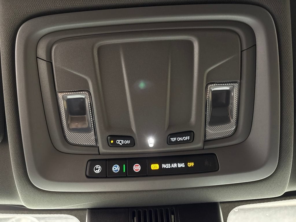 2026 Chevrolet Silverado 1500 RST Crew Cab Short Box 4WD