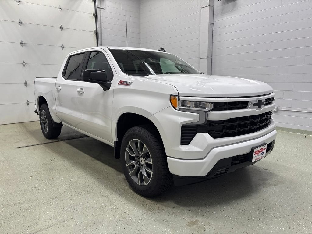 2026 Chevrolet Silverado 1500 RST Crew Cab Short Box 4WD