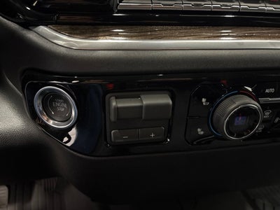 2026 Chevrolet Silverado 1500 RST Crew Cab Short Box 4WD