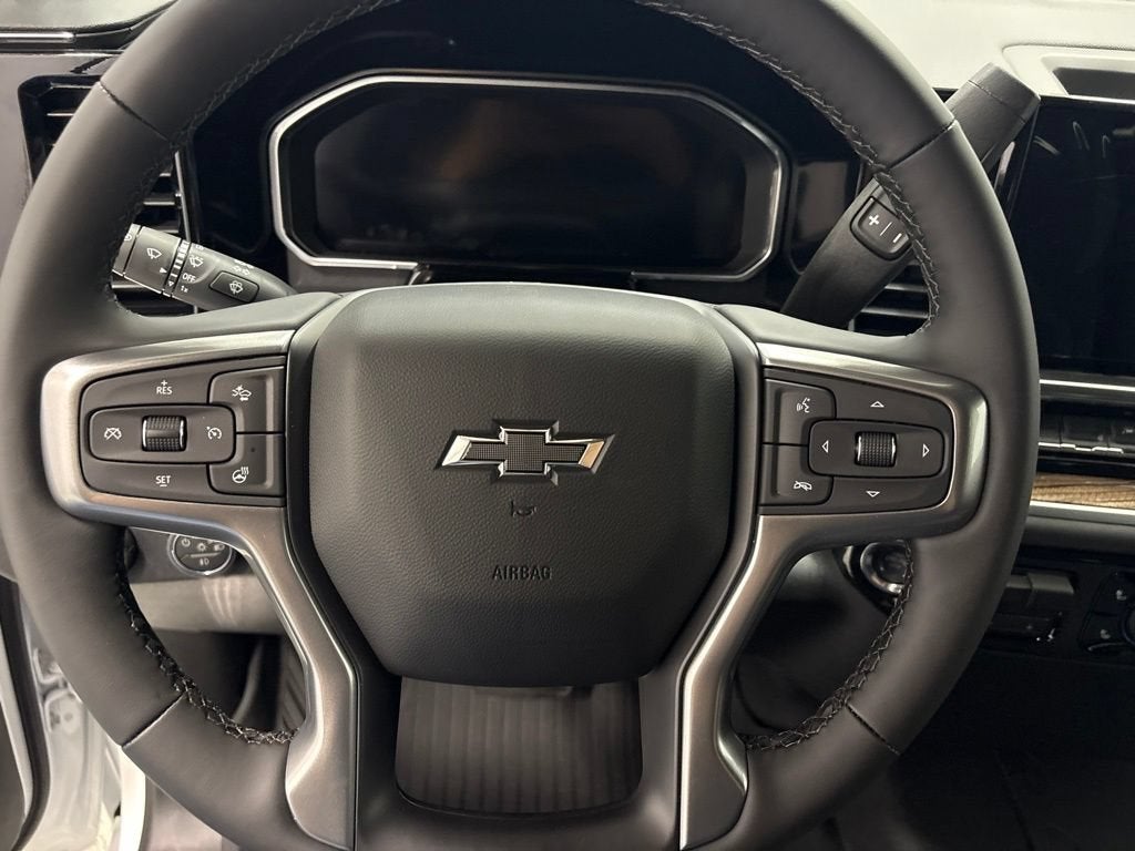 2026 Chevrolet Silverado 1500 RST Crew Cab Short Box 4WD