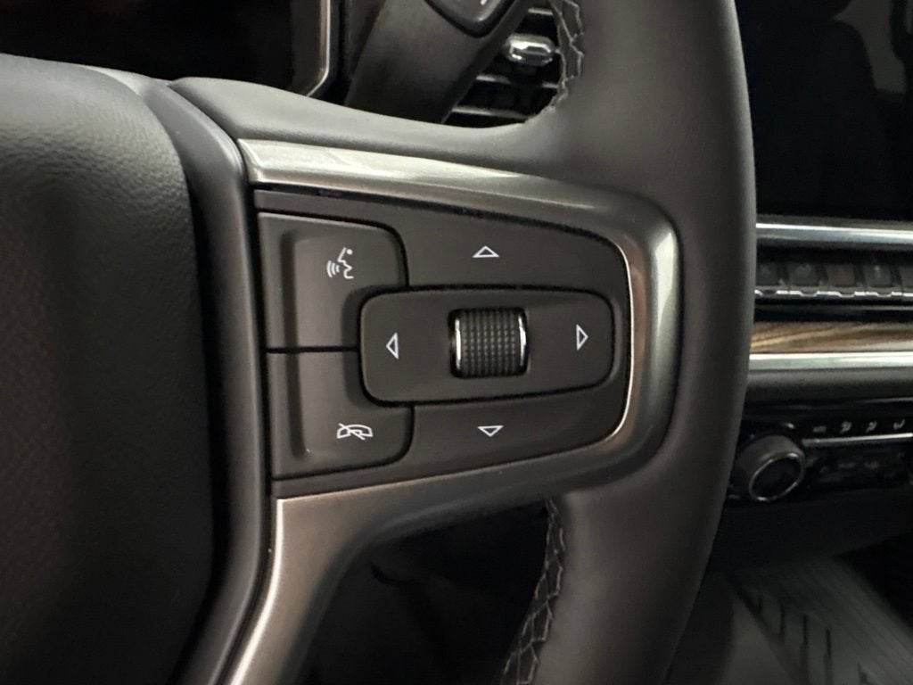 2026 Chevrolet Silverado 1500 RST Crew Cab Short Box 4WD