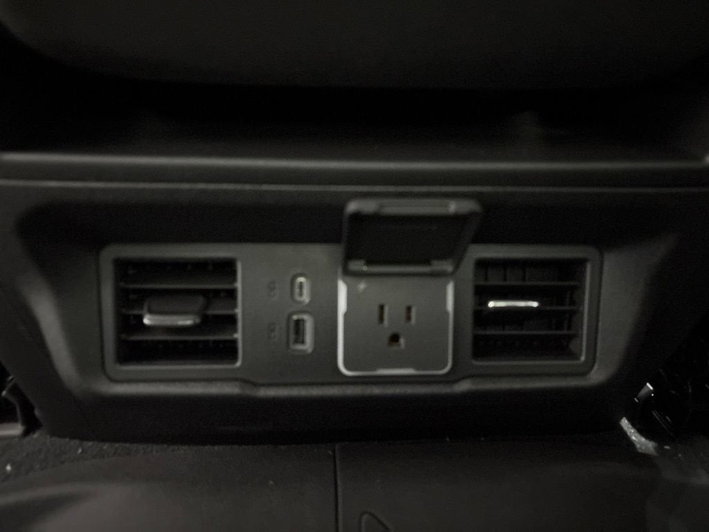 2026 Chevrolet Silverado 1500 RST Crew Cab Short Box 4WD