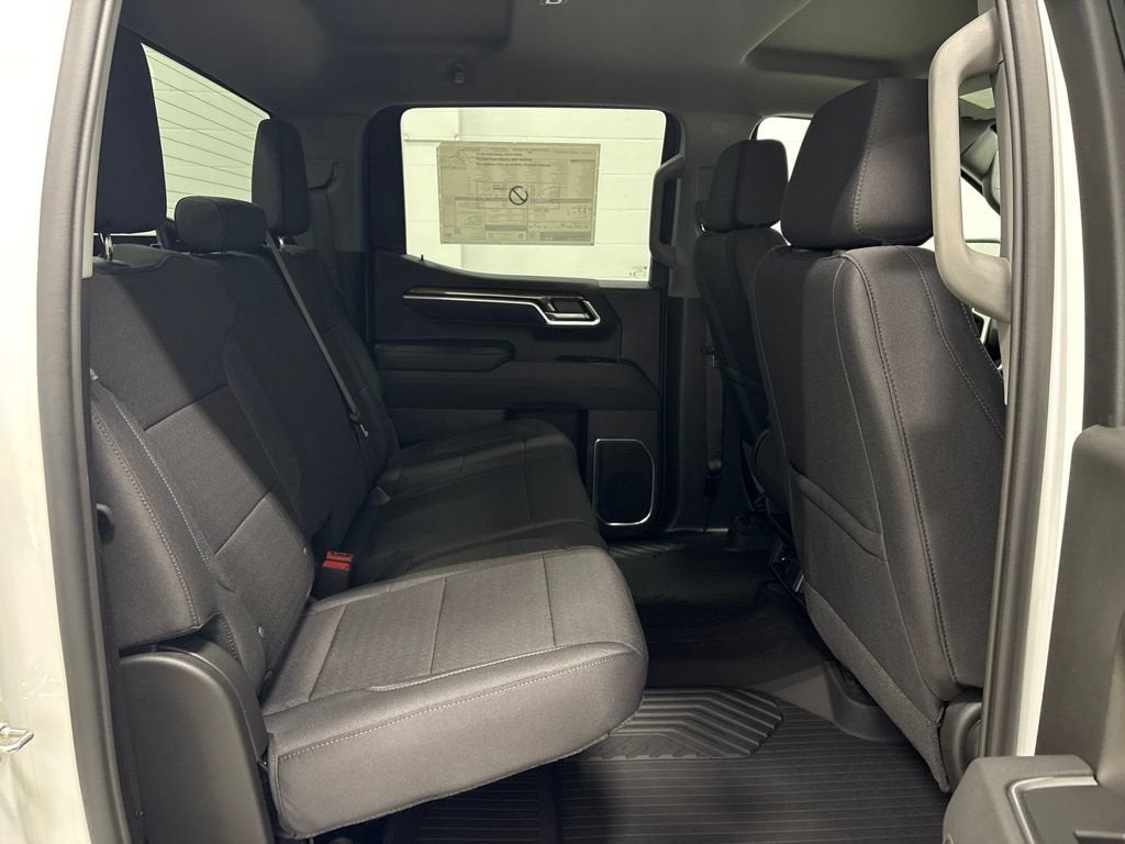 2026 Chevrolet Silverado 1500 RST Crew Cab Short Box 4WD
