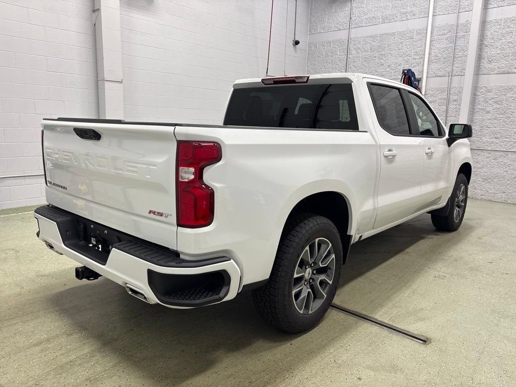2026 Chevrolet Silverado 1500 RST Crew Cab Short Box 4WD