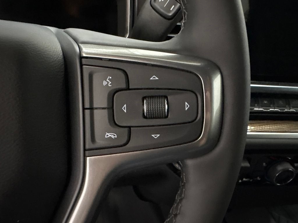 2026 Chevrolet Silverado 1500 RST Crew Cab Short Box 4WD