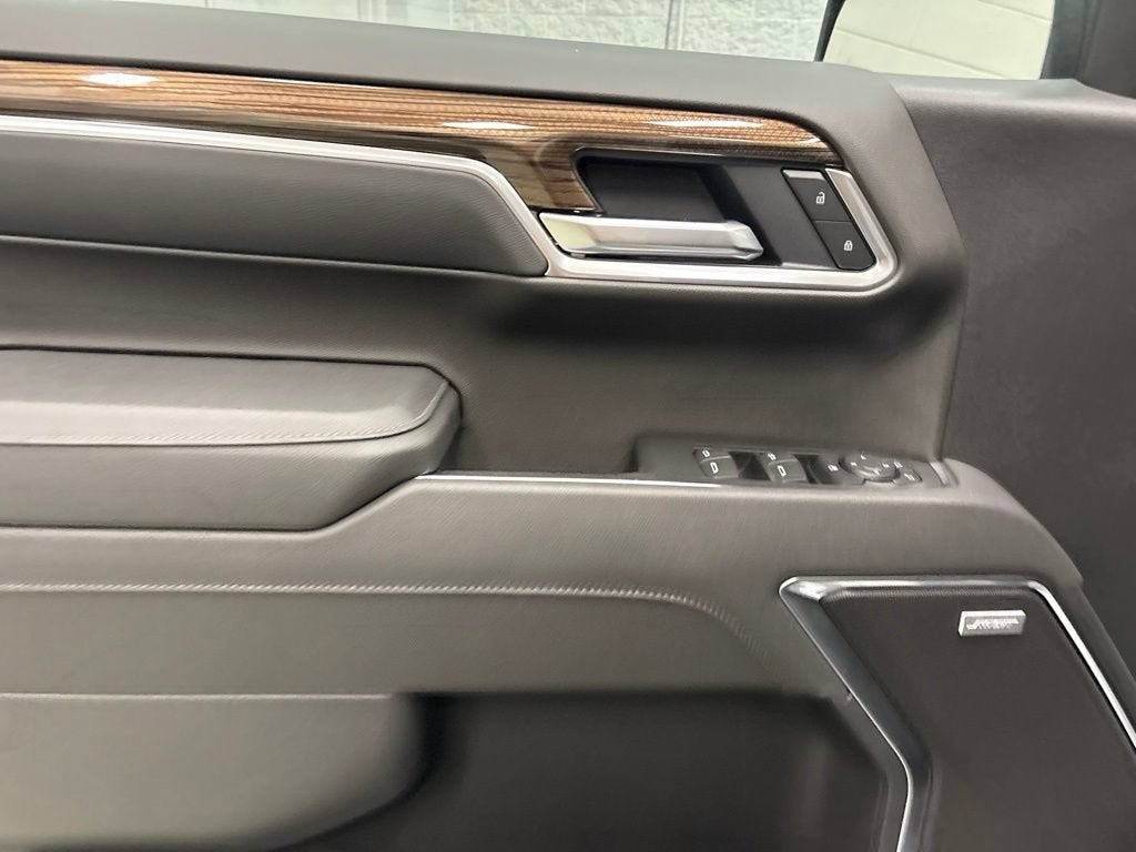 2026 Chevrolet Silverado 1500 RST Crew Cab Short Box 4WD