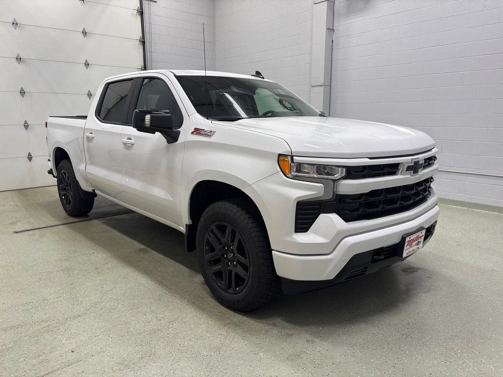 2026 Chevrolet Silverado 1500 RST Crew Cab Short Box 4WD