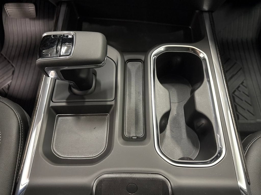 2026 Chevrolet Silverado 1500 RST Crew Cab Short Box 4WD
