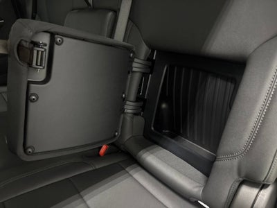 2026 Chevrolet Silverado 1500 RST Crew Cab Short Box 4WD