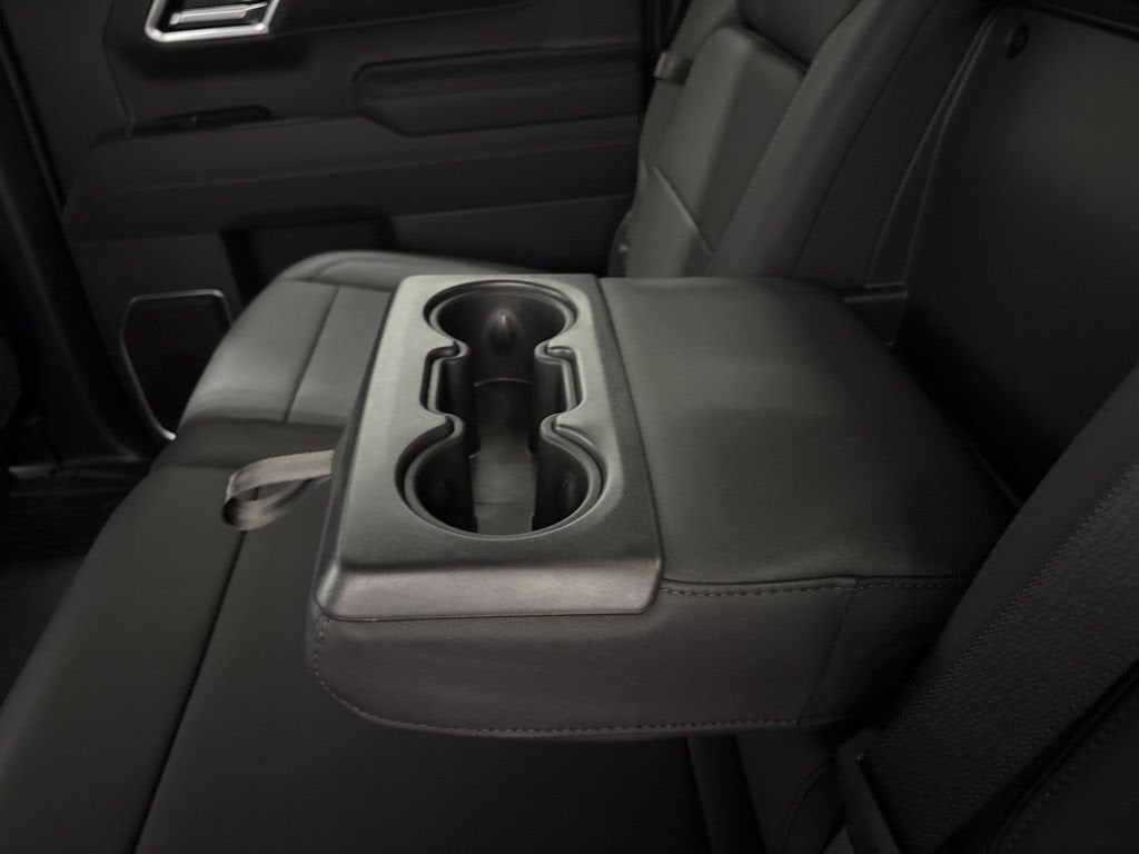2026 Chevrolet Silverado 1500 RST Crew Cab Short Box 4WD