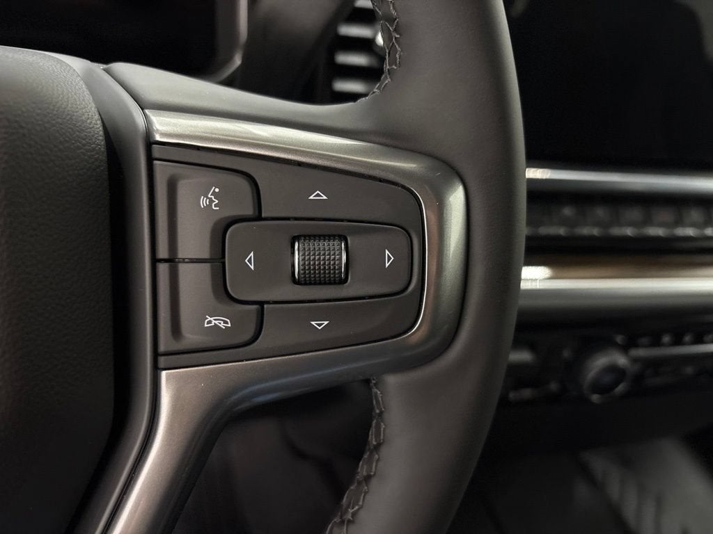 2026 Chevrolet Silverado 1500 RST Crew Cab Short Box 4WD