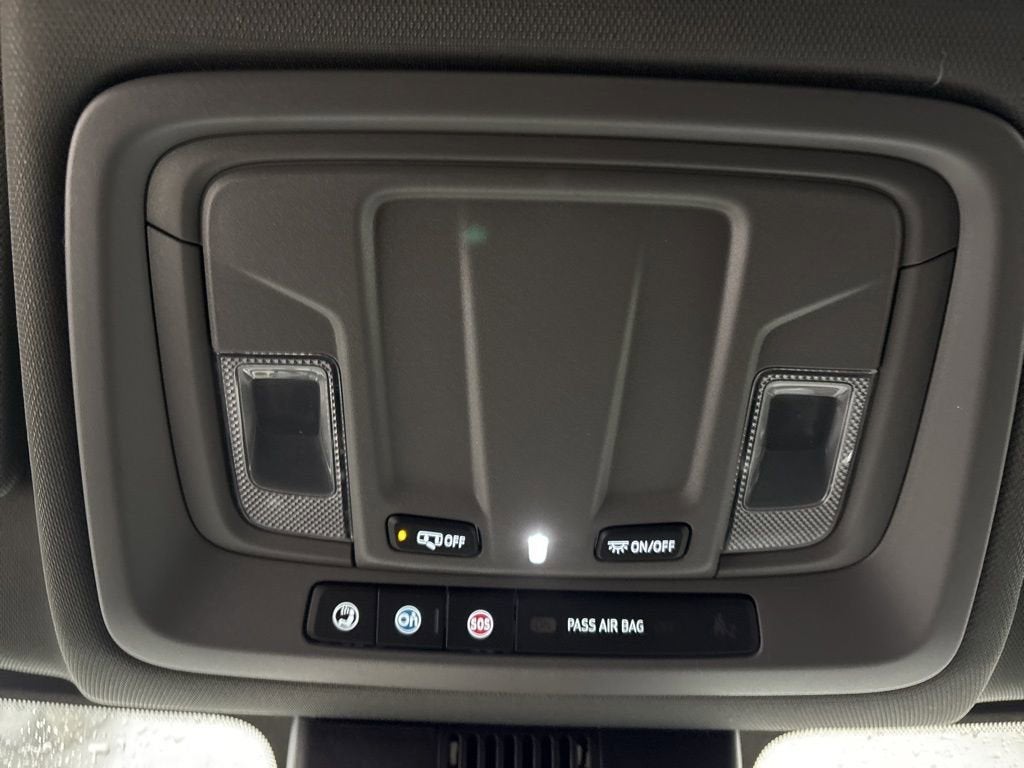 2026 Chevrolet Silverado 1500 RST Crew Cab Short Box 4WD