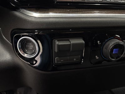 2026 Chevrolet Silverado 1500 RST Crew Cab Short Box 4WD