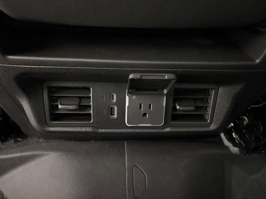 2026 Chevrolet Silverado 1500 RST Crew Cab Short Box 4WD